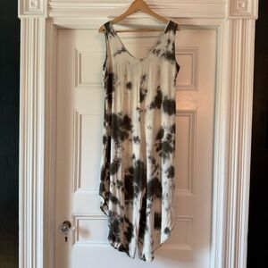 Nik and Nash Women’s Grey Tie Dye Jumpsuit Large